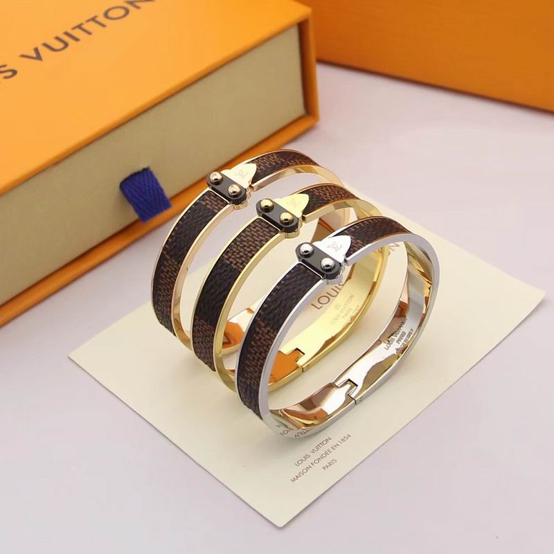 LV Bracelet 03lyr481
